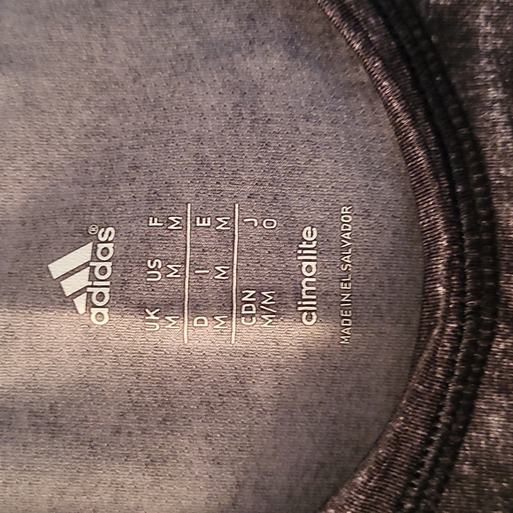 Boys Adidas shirt - Picture 4 of 4
